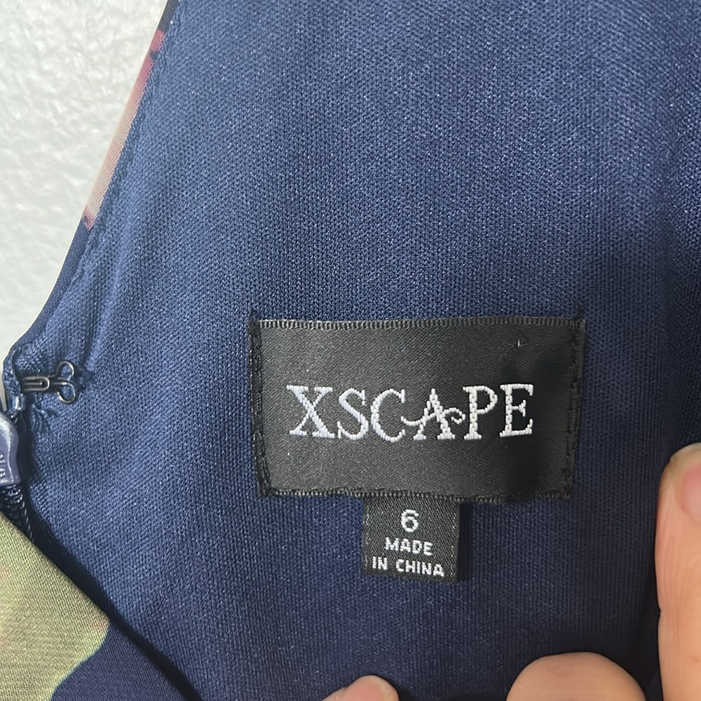 Xscape Navy Floral Chiffon Gown NWT - Picture 5 of 7